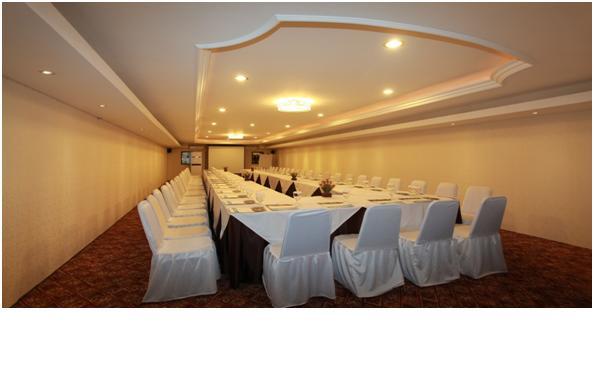 The Palais Dago 3*